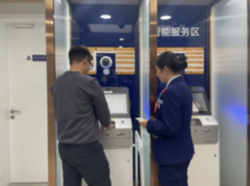 上海徐汇:“老外”来开户,畅行支付“不见外”
